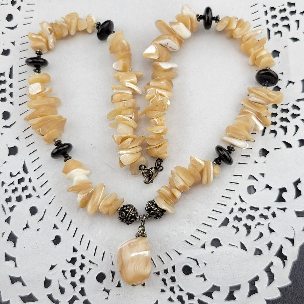 Vintage Cream MOP Mother of Pearl Sterling Silver Bead 16" Necklace